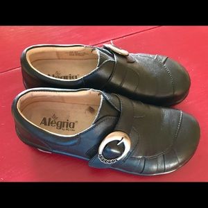 Nursing Shoes